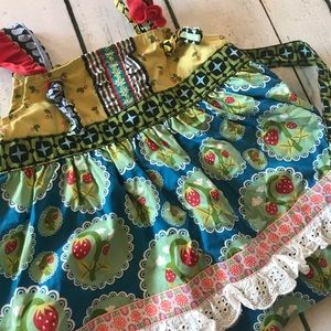 Matilda Jane tie knot strawberry top